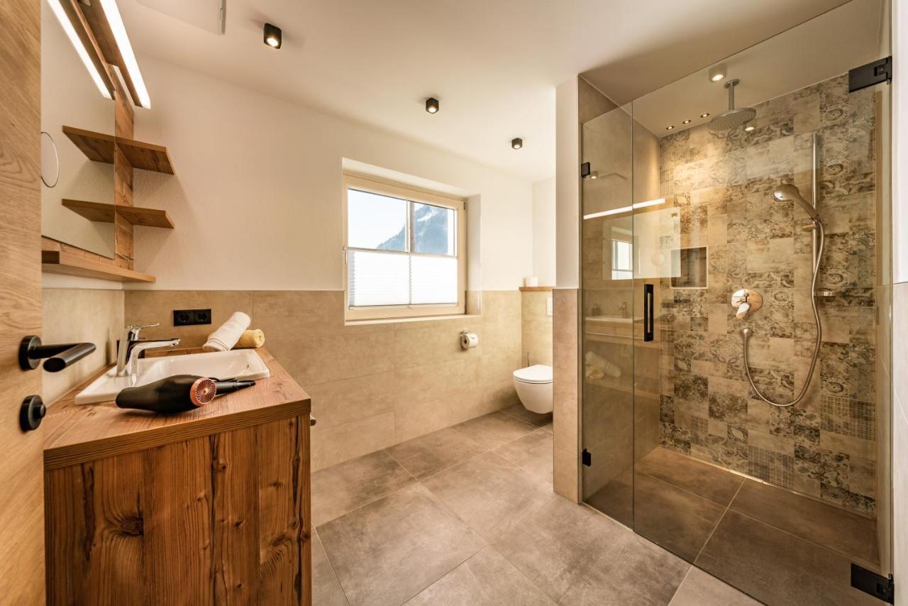 Gaestehaus Wiesengrund & Apart Sporer Mayrhofen Dış mekan fotoğraf