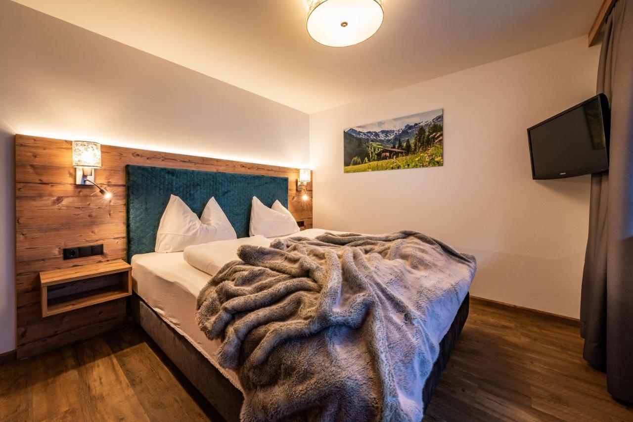 Gaestehaus Wiesengrund & Apart Sporer Mayrhofen Dış mekan fotoğraf