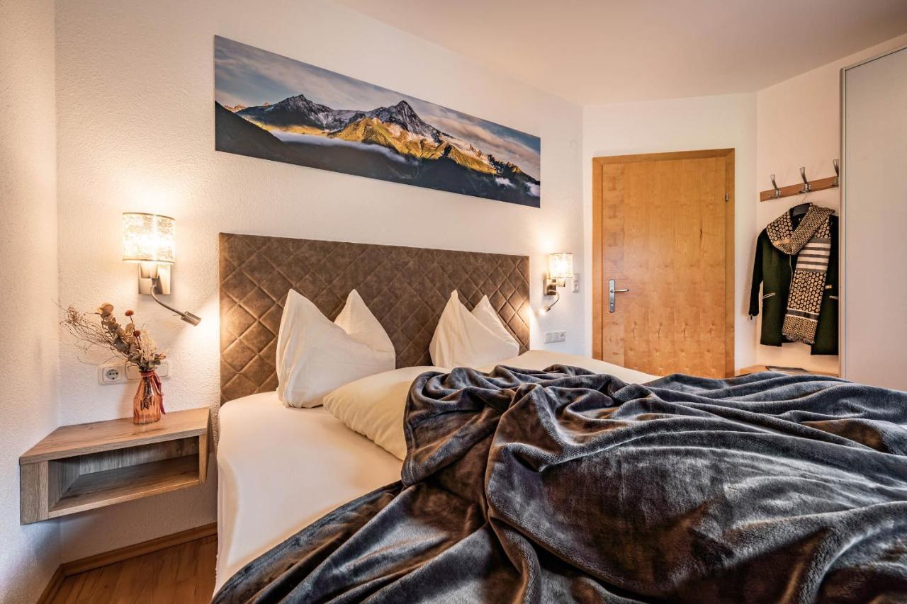 Gaestehaus Wiesengrund & Apart Sporer Mayrhofen Dış mekan fotoğraf