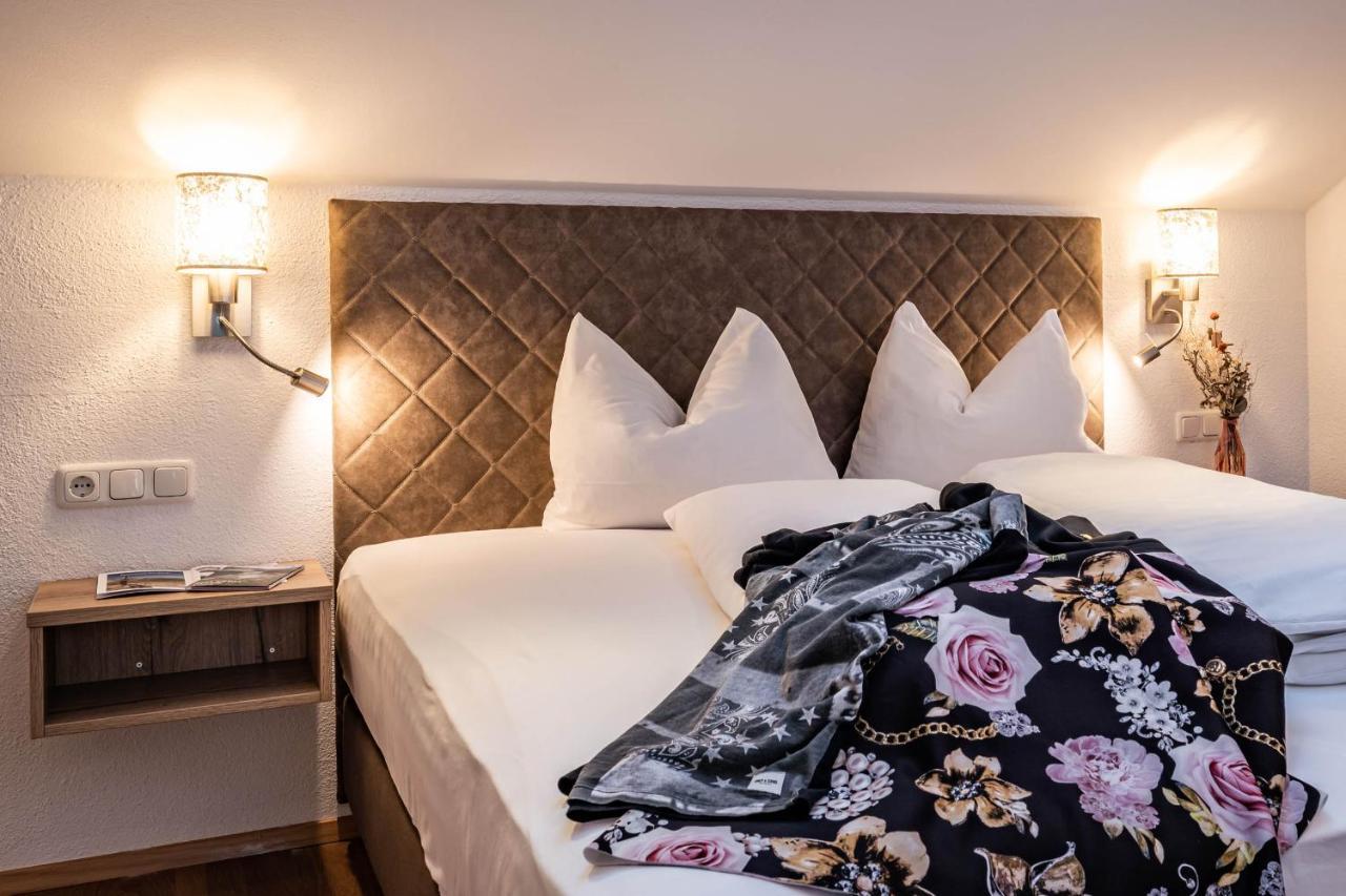 Gaestehaus Wiesengrund & Apart Sporer Mayrhofen Dış mekan fotoğraf