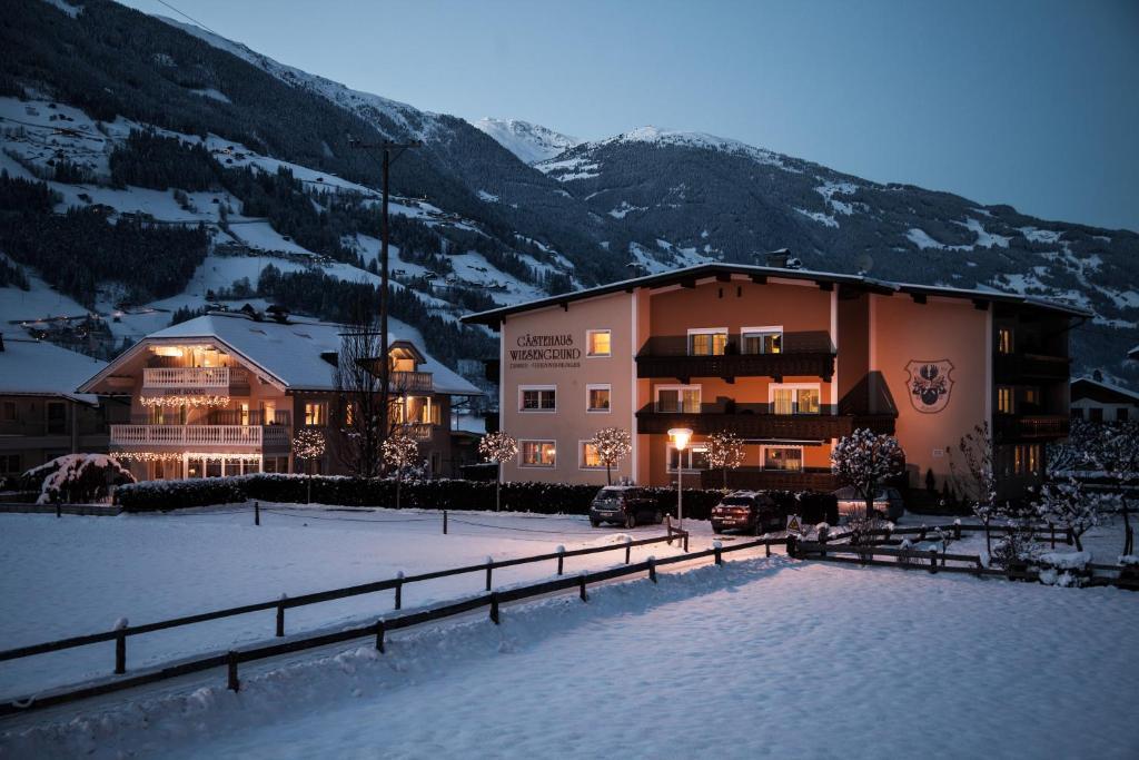 Gaestehaus Wiesengrund & Apart Sporer Mayrhofen Dış mekan fotoğraf