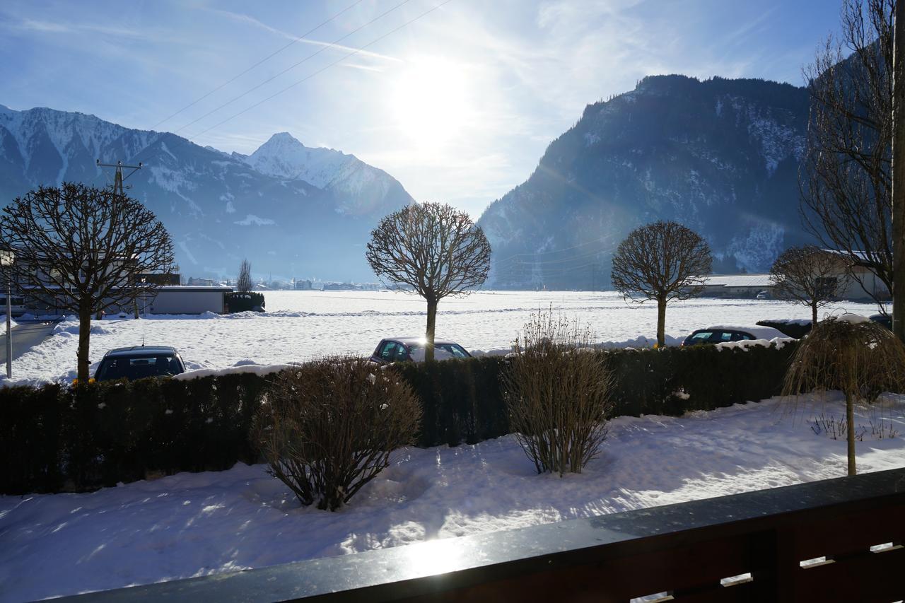 Gaestehaus Wiesengrund & Apart Sporer Mayrhofen Dış mekan fotoğraf